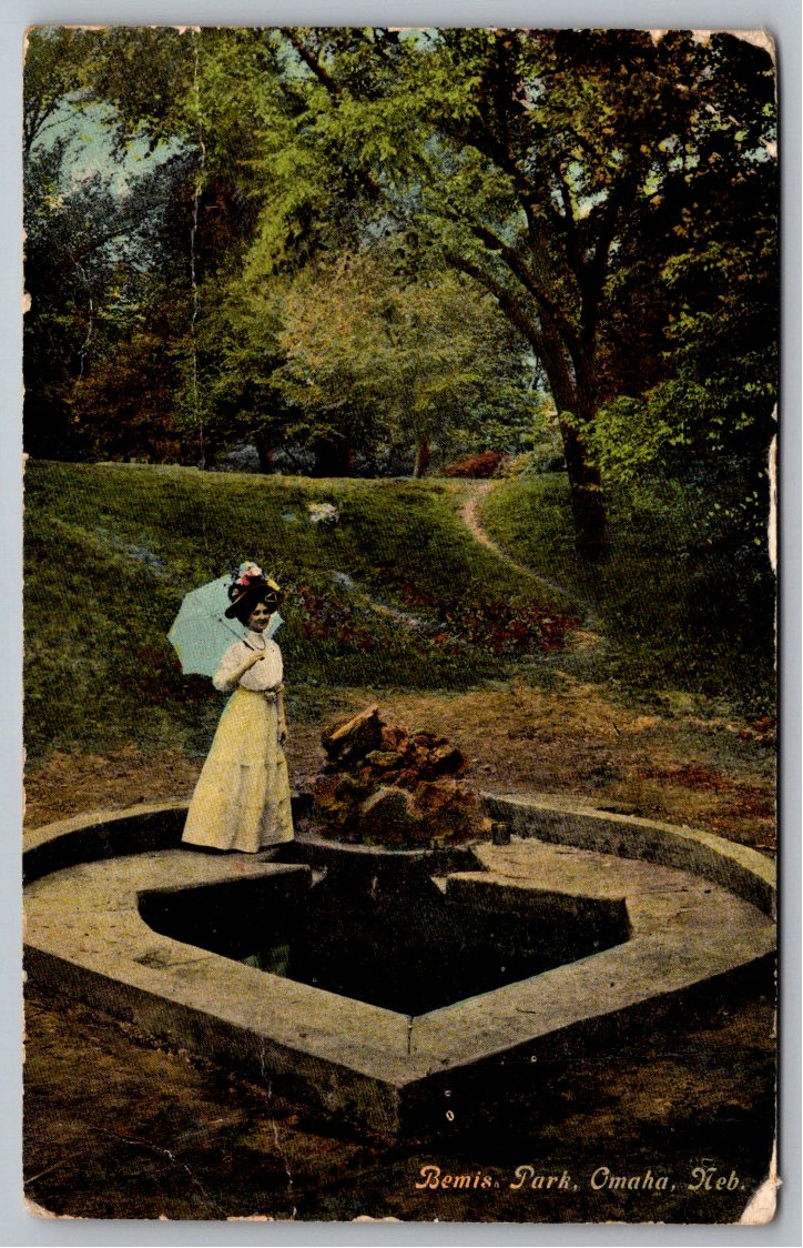 1915 Bemis Park Omaha Nebraska Vintage Color Postcard Woman
