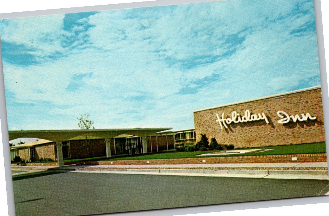 Vintage Holiday Inn Postcard - Cassopolis St, Elkhart IN