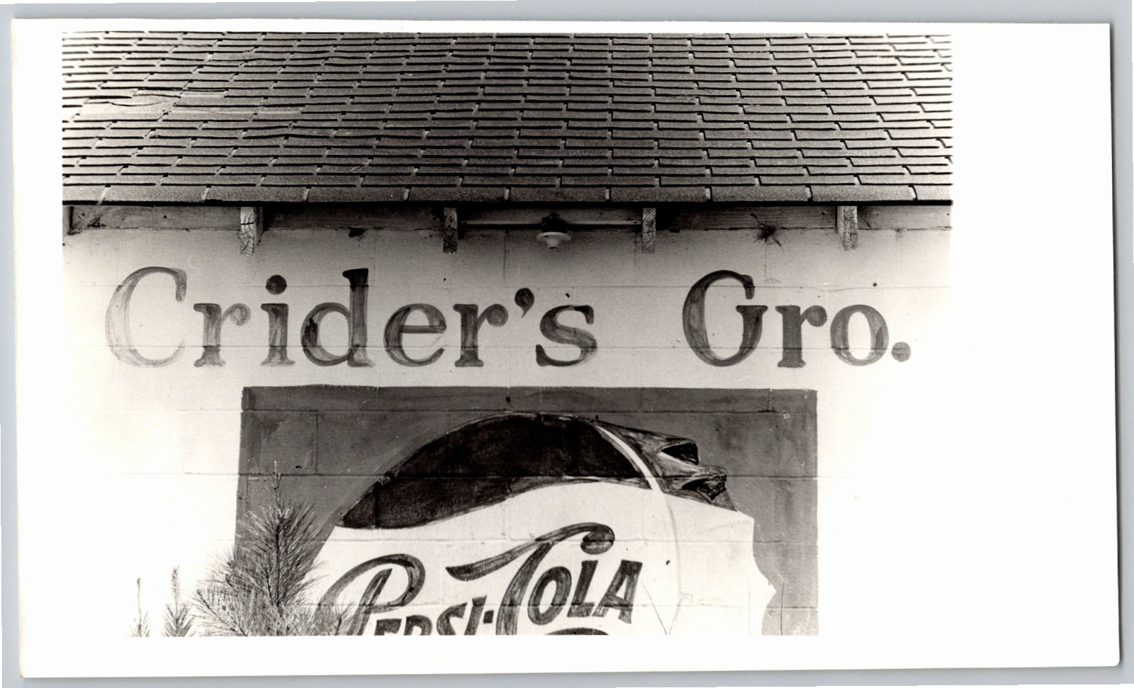 Vintage 1970s Black & White Photo: Crider's Grocery Pepsi Sign