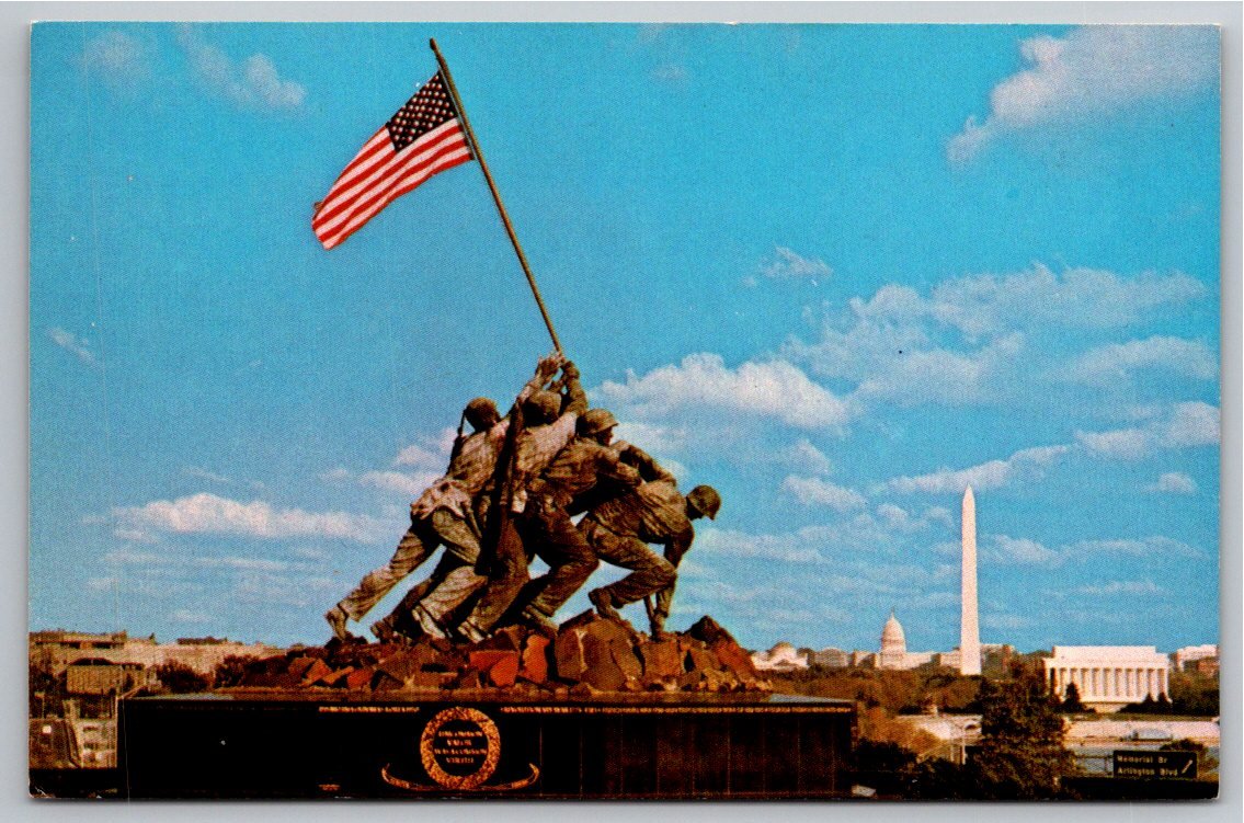 Vintage USMC War Memorial Postcard: Iwo Jima Statue, Washington