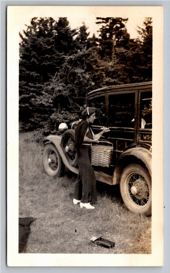 Vintage 1930s Ford Model A Woody Wagon & Picnic Snapshot Photo