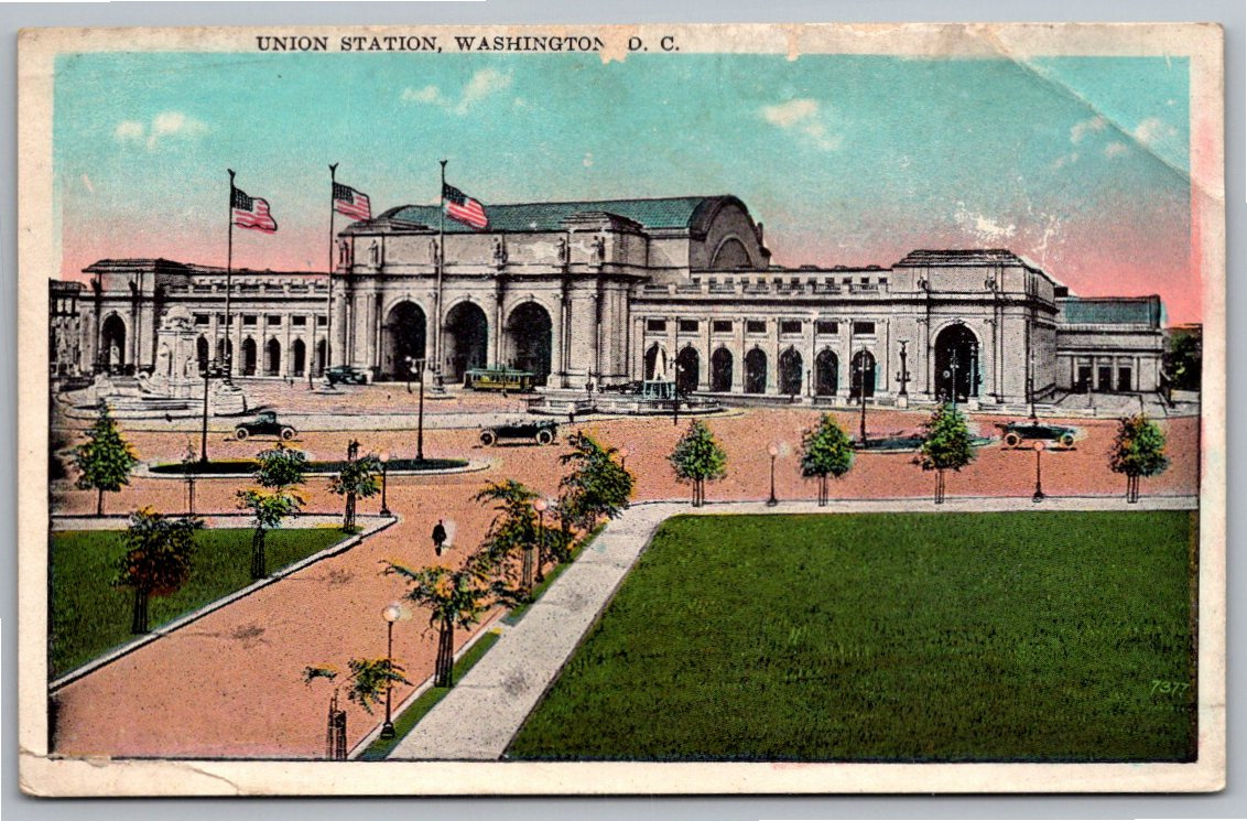 1910s Washington DC Union Station & Early Autos Vintage Postcard