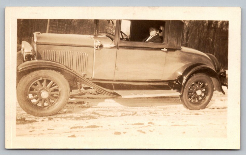 1930 Vintage Snapshot: 1929 DeSoto Model K Coupe Antique Car