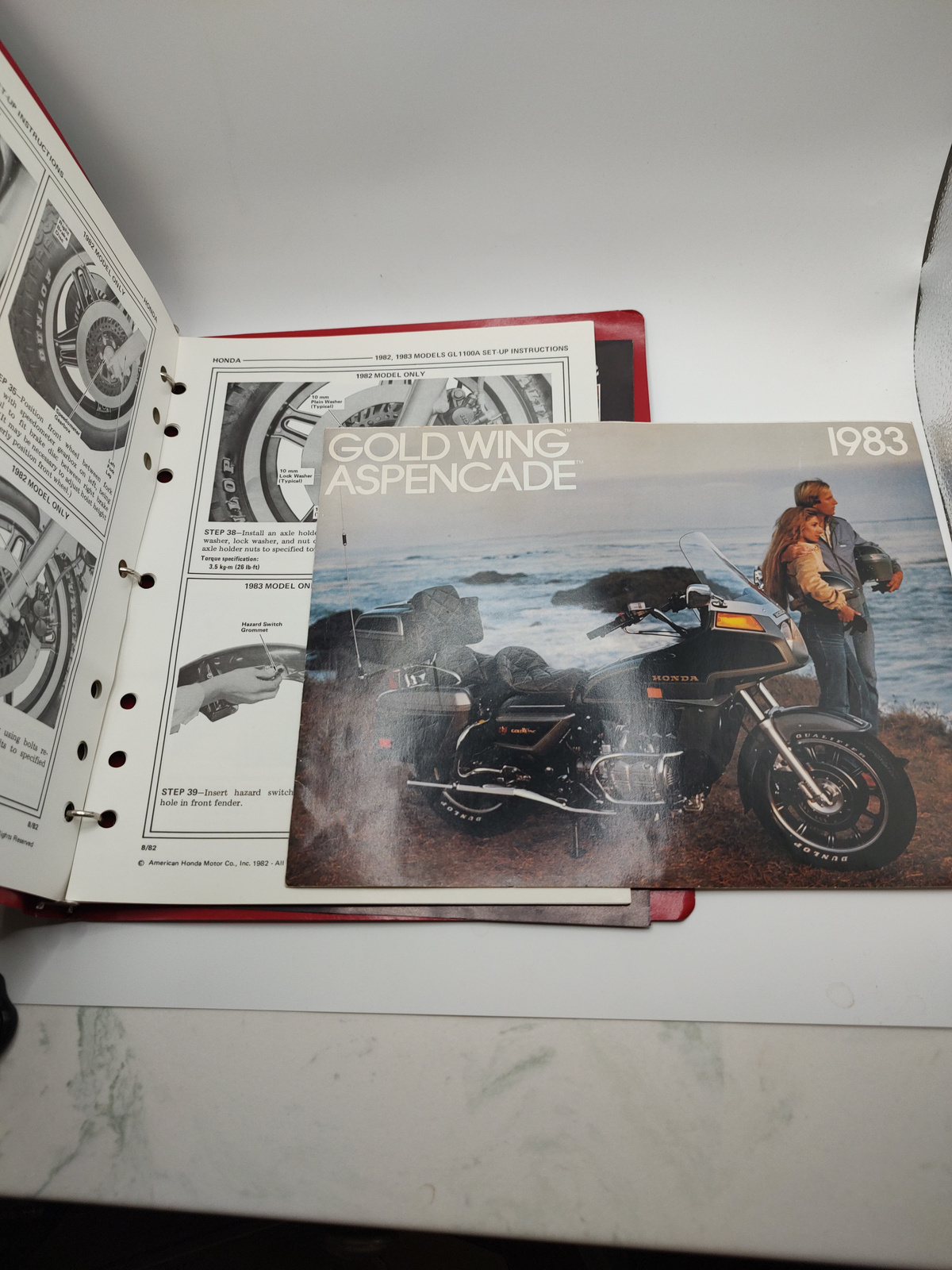 Vintage 1982-1983 Honda Gold Wing GL1100A Dealer Set-Up Manual - Angle / View 3