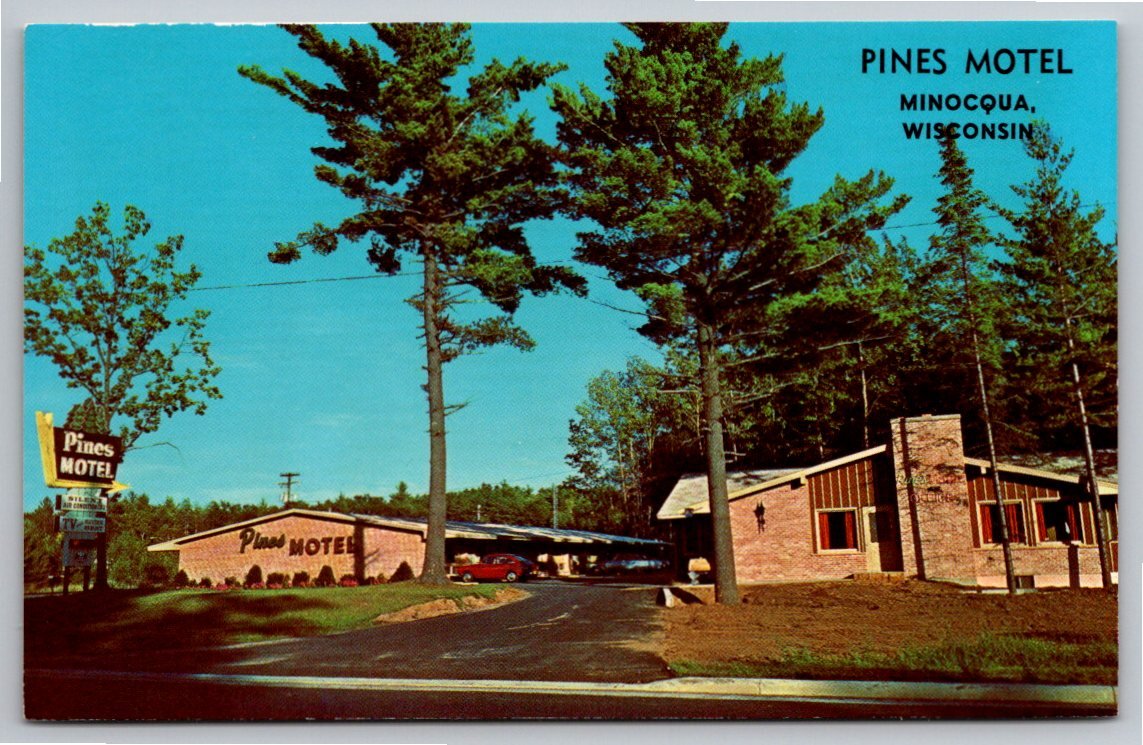 Vintage Pines Motel Minocqua Wisconsin Postcard Dexter Press