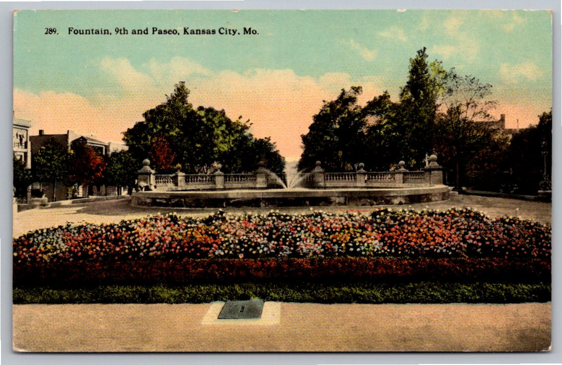 Vintage 1910s Kansas City Missouri Postcard: 9th & The Paseo