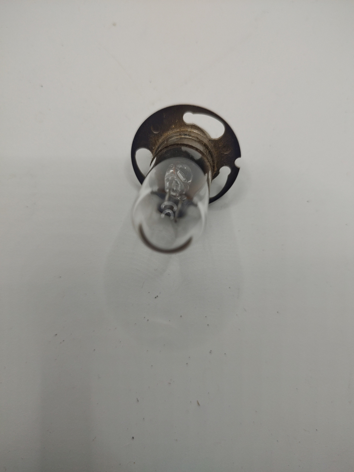 Vintage Sylvania BAK Exciter Lamp 4V 0.75A Movie Projector Bulb - Angle / View 3