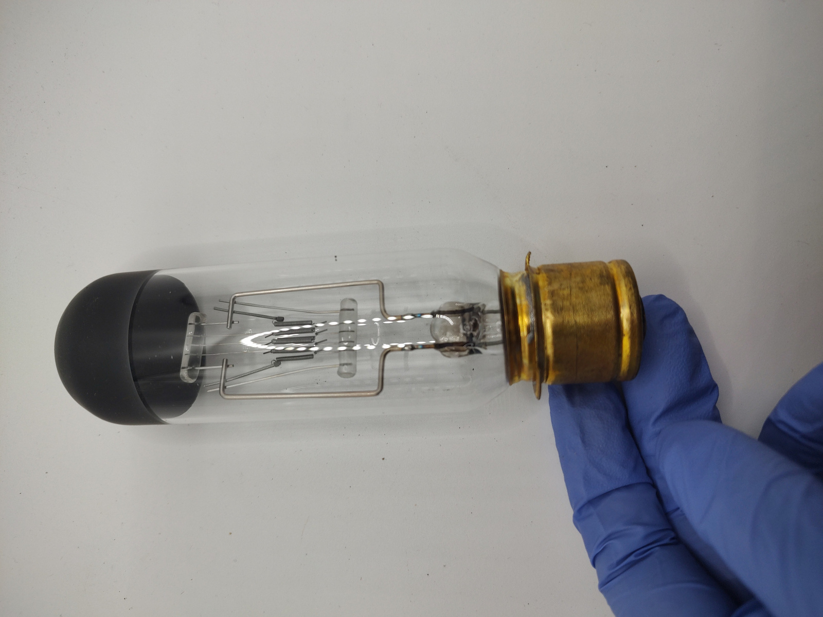 Vintage GE DDB 750W Projector Lamp Bulb for 16mm Movie Projection - Lot Photo 3