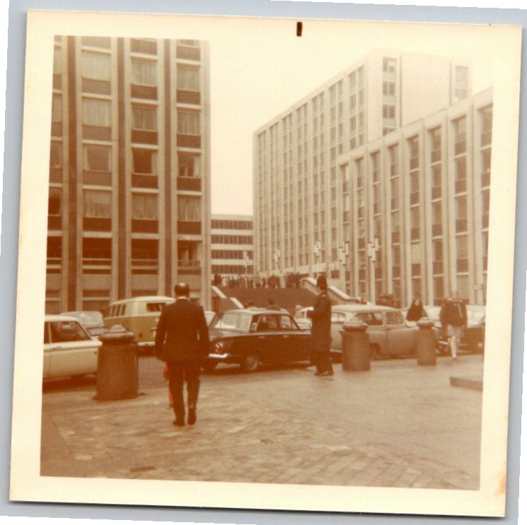 Vintage 1970 London Bobby Photo: St. Paul's Cathedral Square