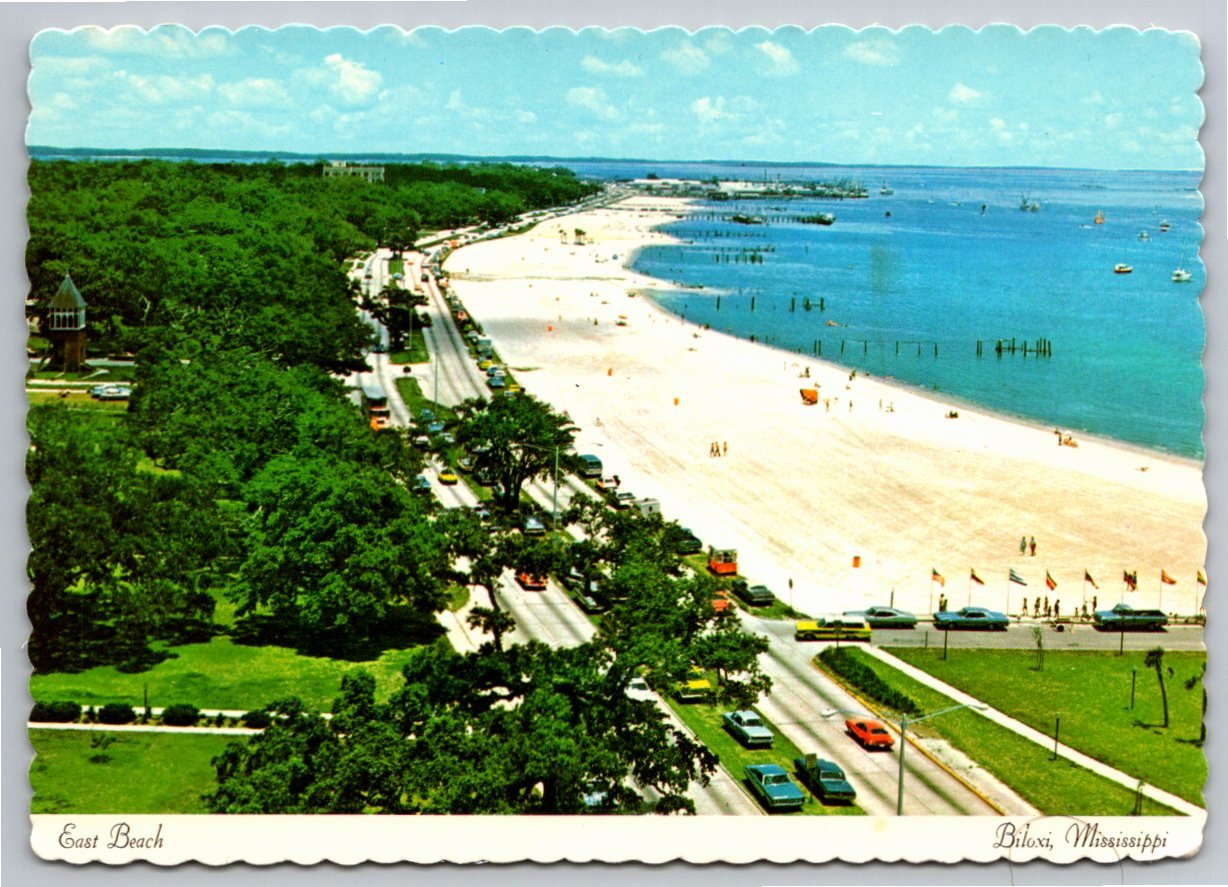 Vintage East Beach Biloxi Mississippi Gulf Coast Postcard OS-515