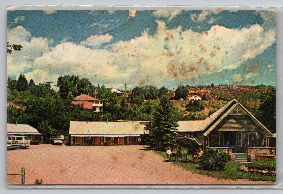 1970s Wichita Motel Manitou Springs Colorado Vintage Postcard