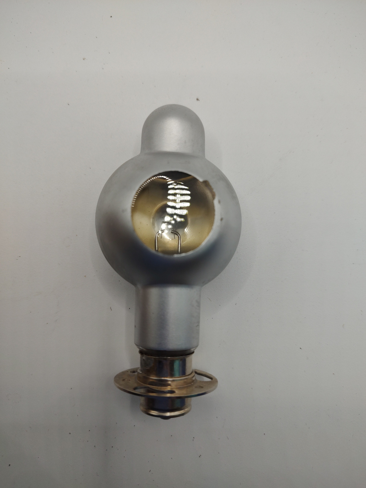Vintage Sylvania CXR/KP-GT 8V 50W Projector Lamp Bulb with Box - Angle / View 3