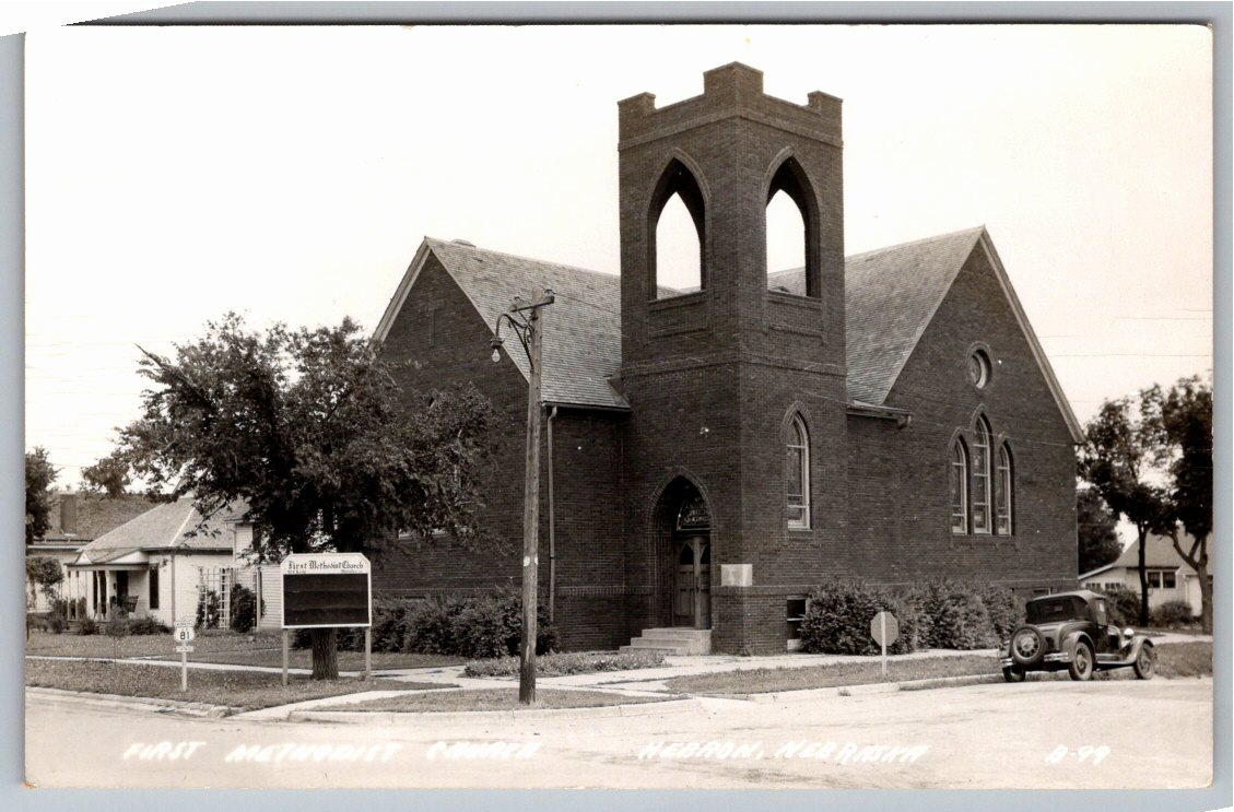 1950s Hebron Nebraska First Methodist Church RPPC Photo Postcard