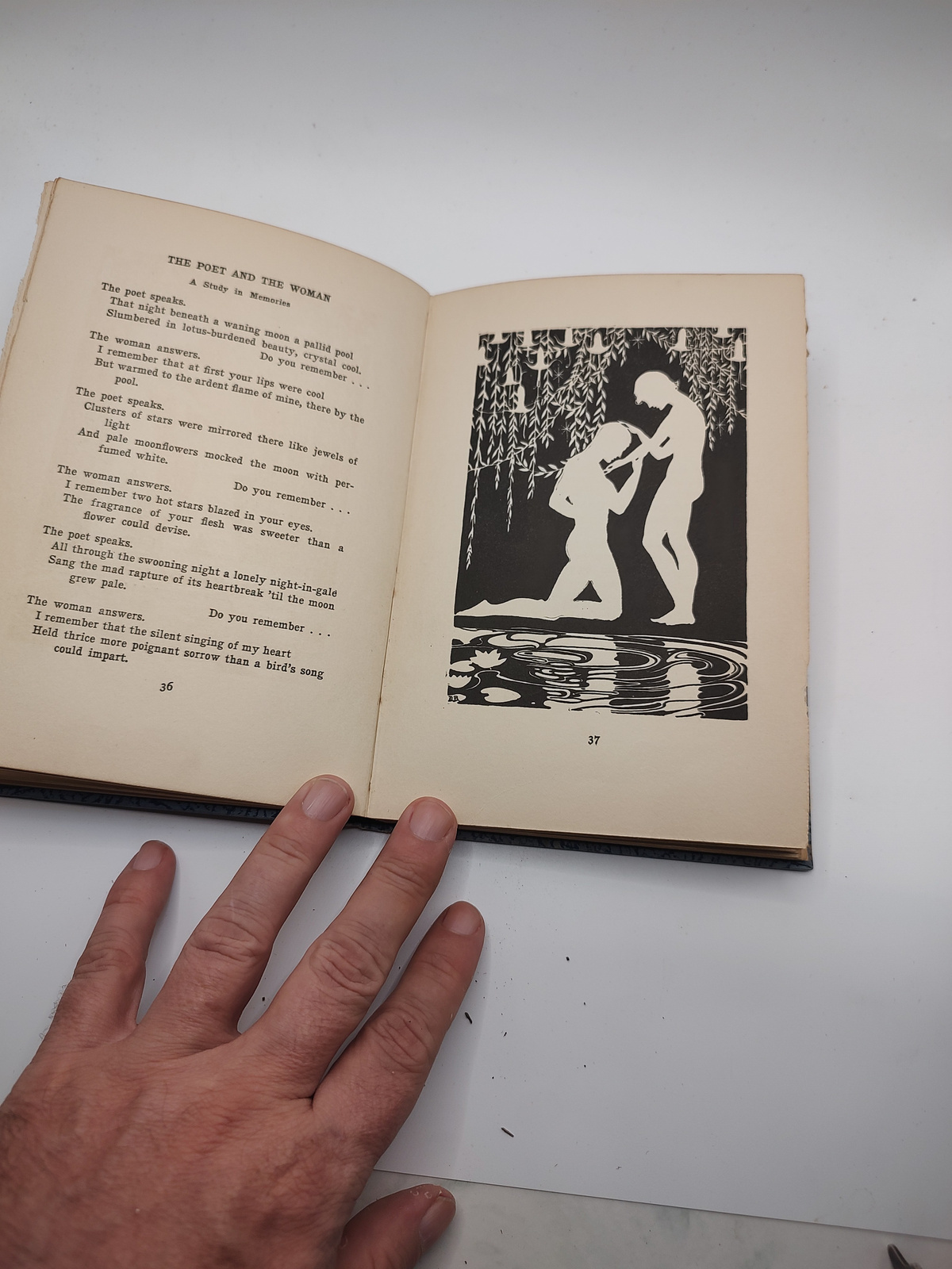 Vagabonds House by Don Blanding: Vintage Hawaiian Poetry - Lot Photo 4