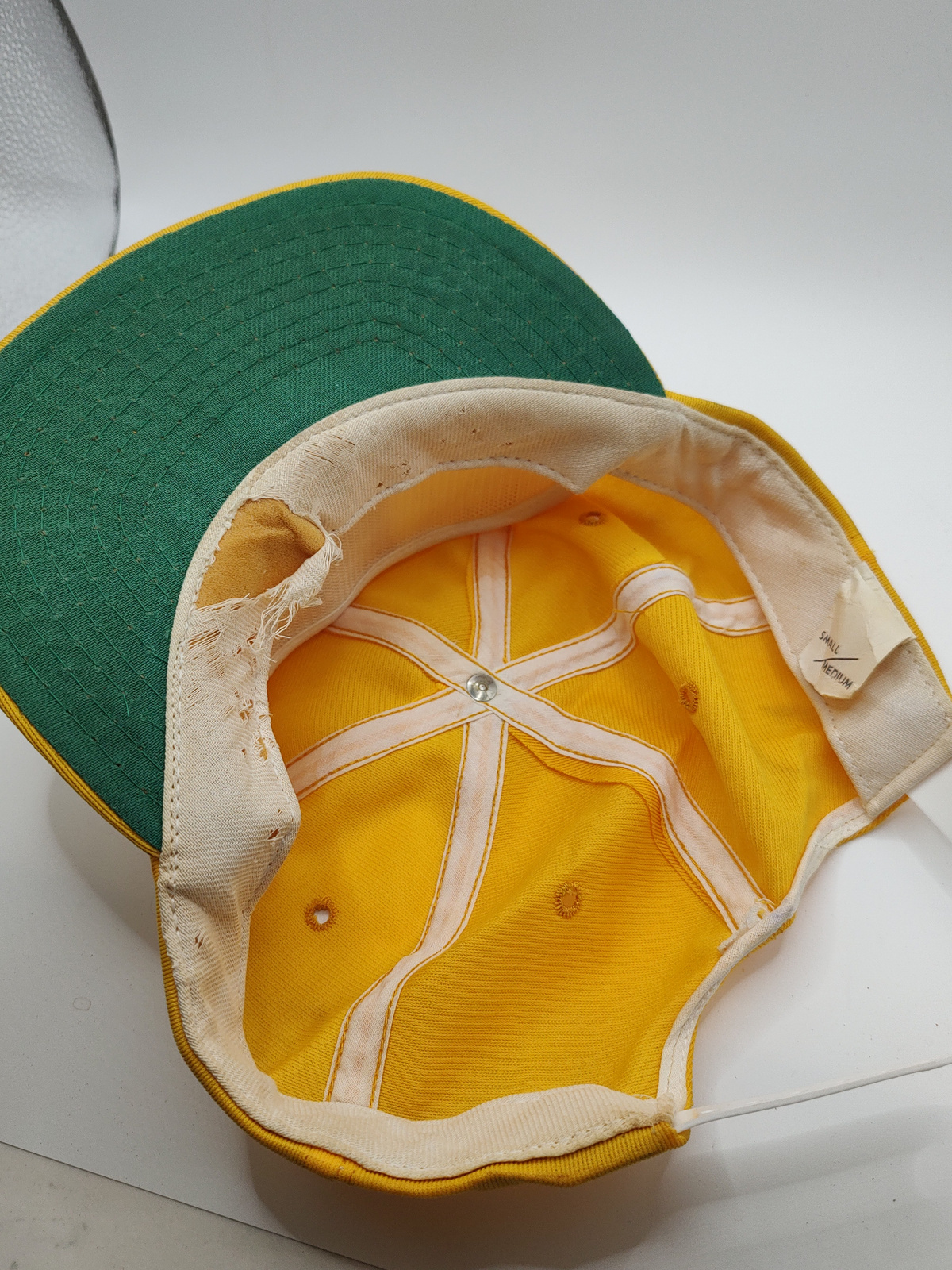 Vintage Schlitz Beer Gusto Team Snapback Hat with Green Underbrim - Angle / View 2