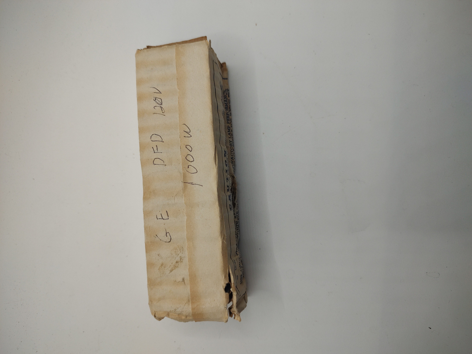 Vintage GE DFD 1000W Projection Lamp Bulb with Original Sleeve - Angle / View 2