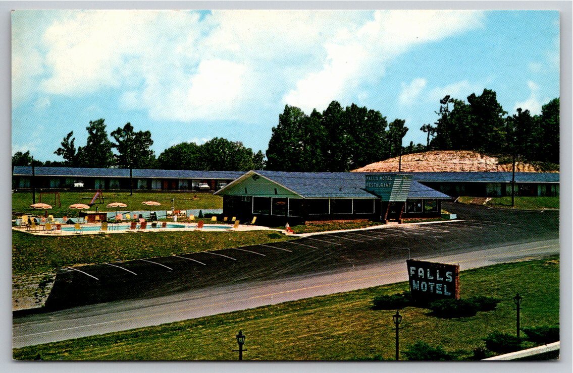 Vintage Cumberland Falls Postcard: Falls Motel, Parkers Lake KY