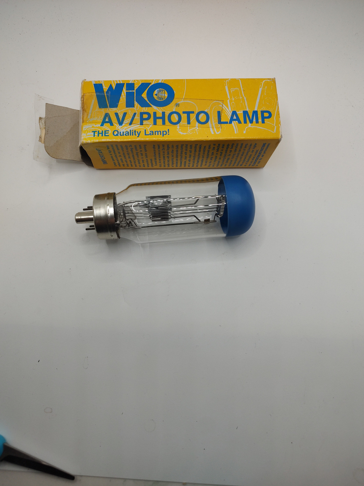 Vintage Wiko CTT 120V 1000W AV Photo Projection Lamp Bulb with