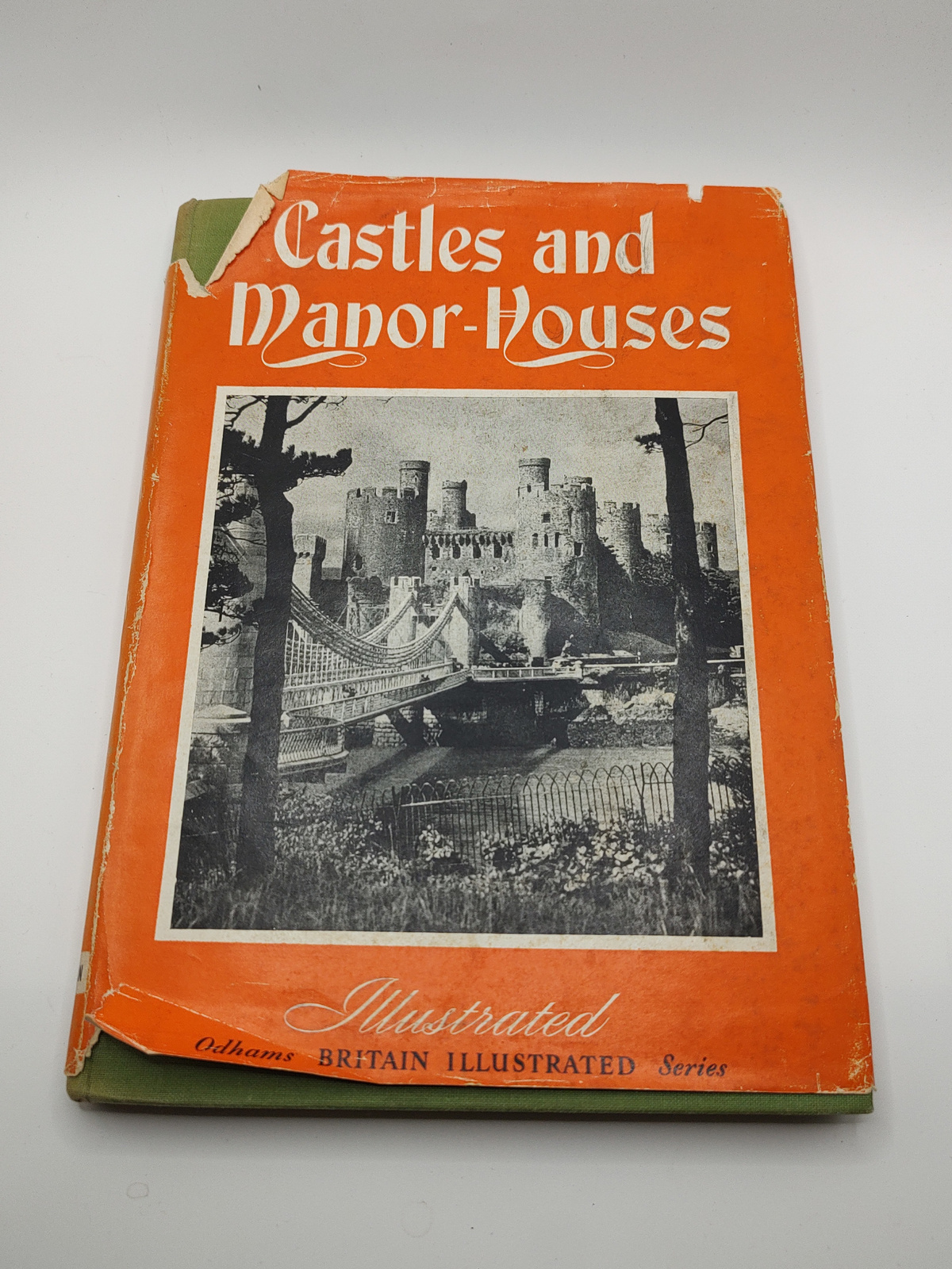 Vintage Castles and Manor-Houses Illustrated Odhams Book